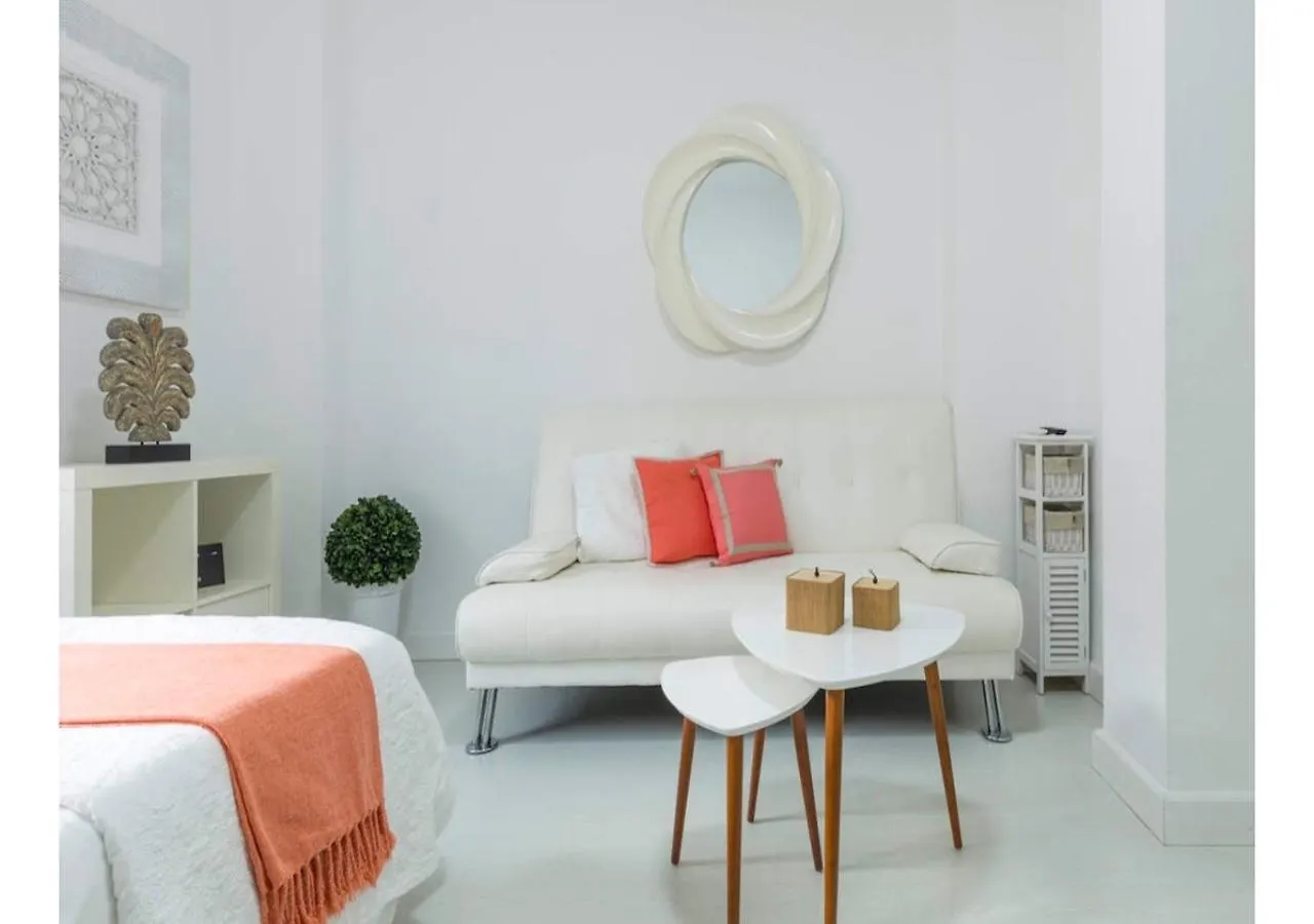 Daire Lovely Studio At The City Heart! Málaga